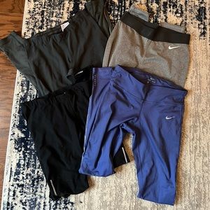 4 pairs Nike leggings